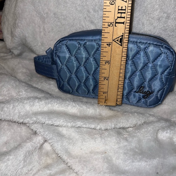 Lug bolt mini cosmetics case - Picture 5 of 5